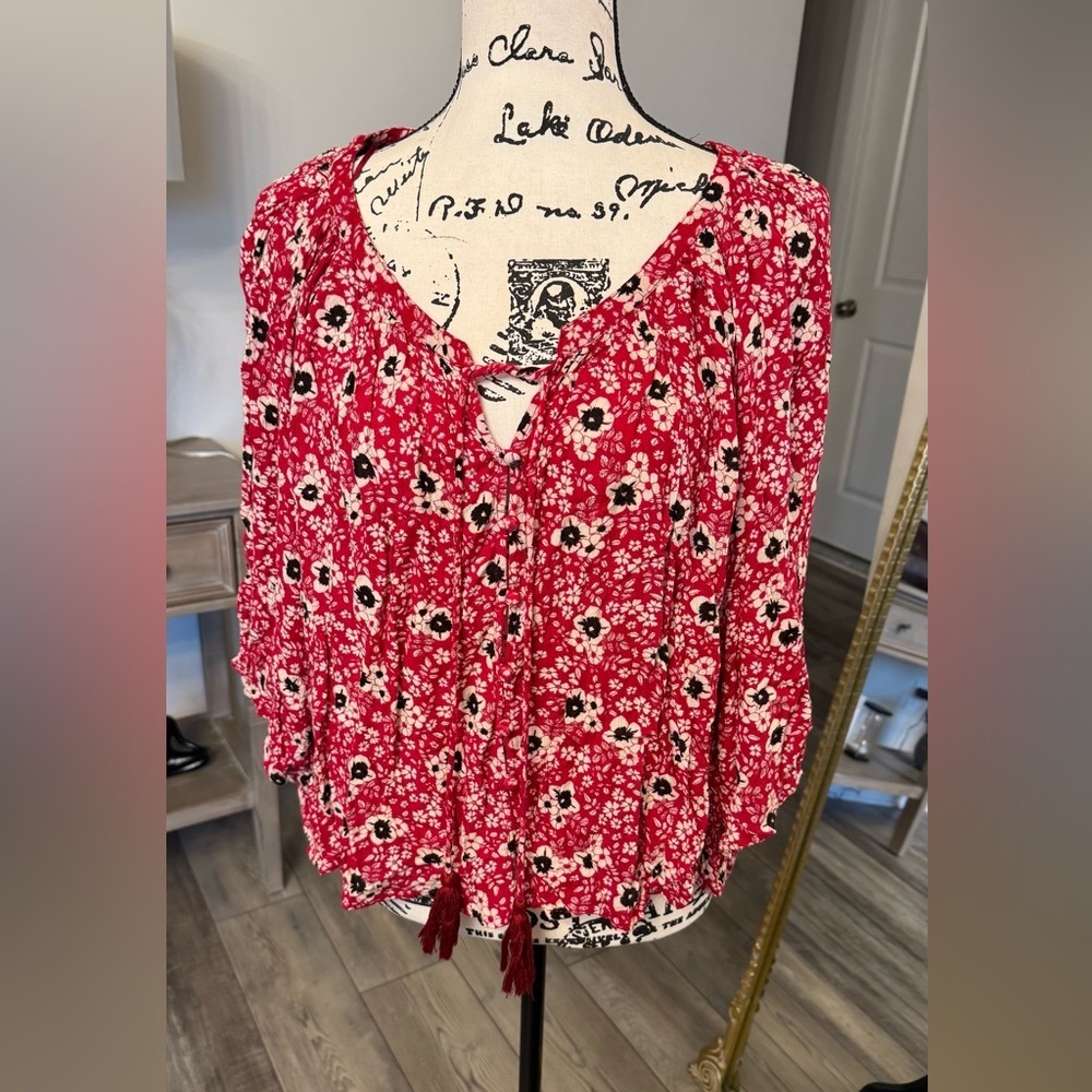 ZARA TRAFALUC Floral Red Women's Top